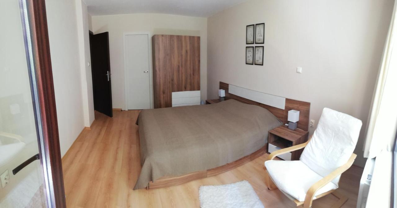 Dobi'S Apartment Elit47 At Elit ปอมโปโรโว ภายนอก รูปภาพ