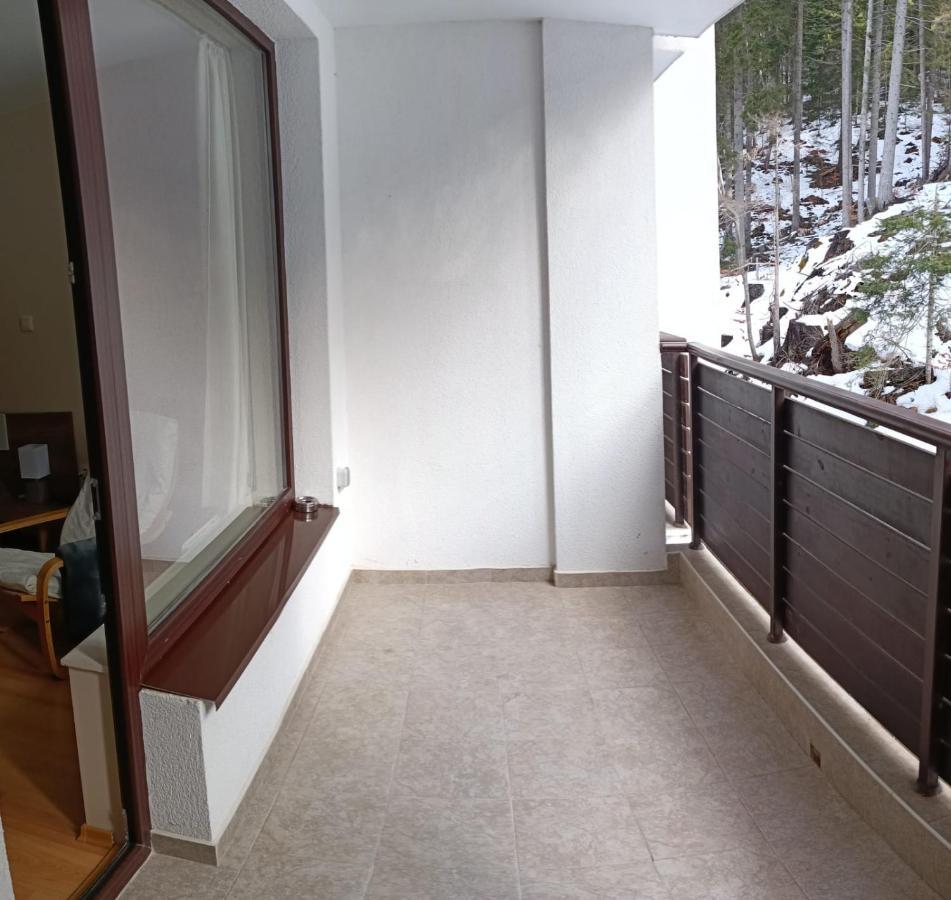 Dobi'S Apartment Elit47 At Elit ปอมโปโรโว ภายนอก รูปภาพ